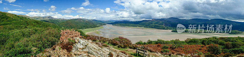 Afon Mawddach和Cadair Idris的美丽全景(斯诺登尼亚，威尔士，英国)